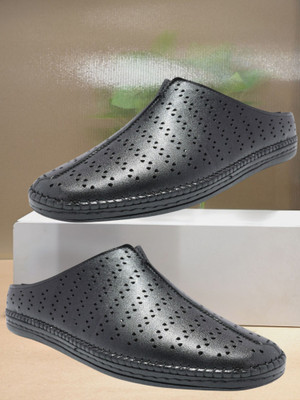 Zixer Men Sandals(Black , 6)