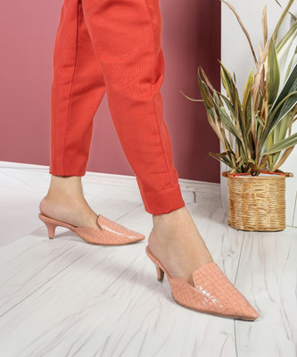 CARLTON LONDON Women's Textured Pointed Toe Kitten Heel Mules Women Heels(Pink, Beige , 5)