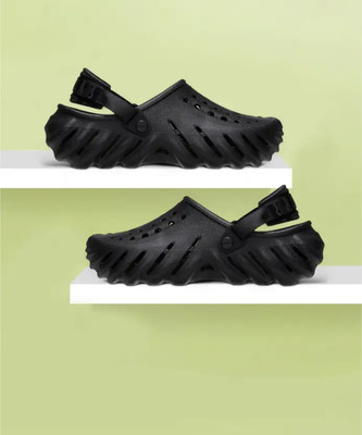 CROCS Men Clogs(Grey , 9)