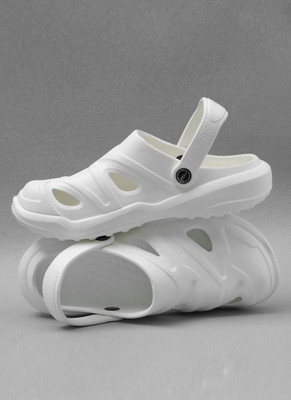 TOE CANDY Men Sandals(Off White , 8)