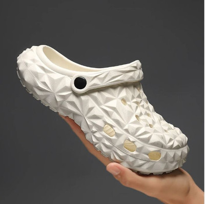 Auto Moxco Men Clogs(White , 6)