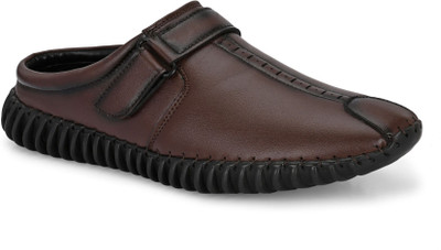 VEESHOE Men Sandals(Brown , 9)