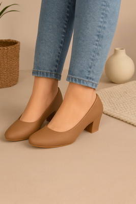 footpedia Women Bellies(Brown , 8)