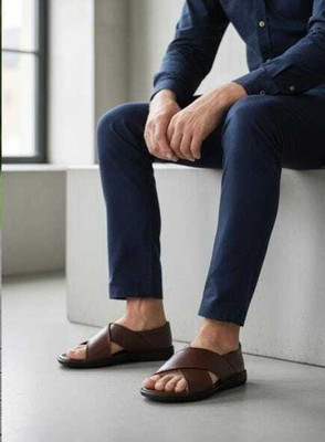 InfiniTrenz Men Sandals(Brown , 7)