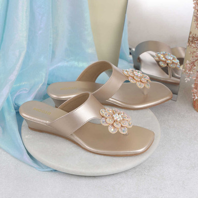 MOCHI Women Heels(Gold , 5)