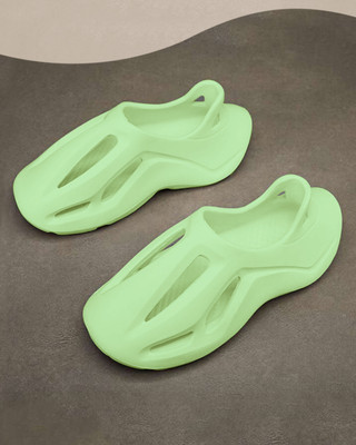 FitFusion Women Clogs(Green , 7)