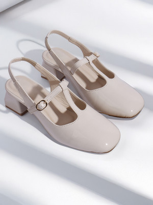 TRYME Women Heels(White , 4)