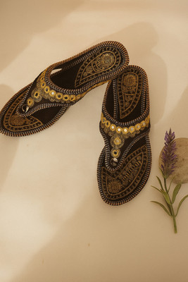 the royal craft Women Wedges(Maroon , 7)