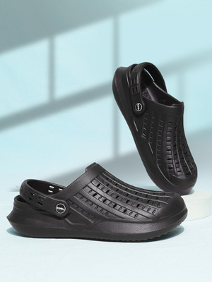 action Men Clogs(Black , 8)