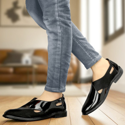 PILADO Men Sandals(Black , 7)