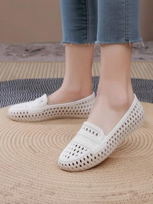 Shozie Women Bellies(White , 8)