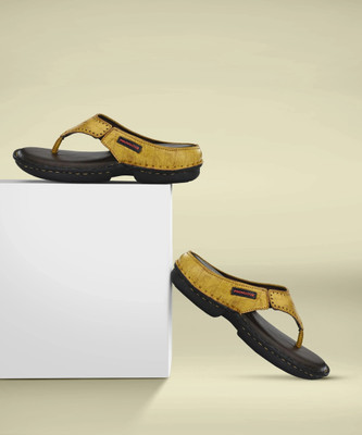 PROVOGUE Men Sandals(Tan , 10)