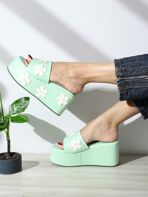 madam glorious Women Wedges(Green , 7)