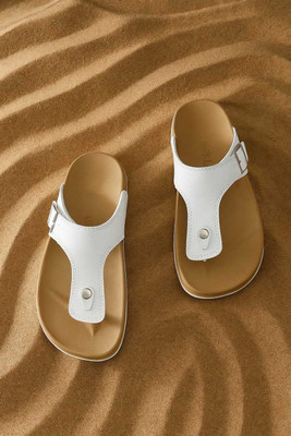 FLYNFIT Men Sandals(White , 10)