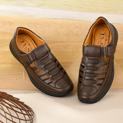 POS Planet Of Shoes Men Sandals(Brown , 7)