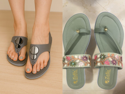 Geeta Women Flats(Grey, Green , 4)