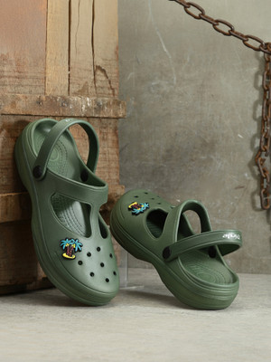 Birde Women Clogs(Green , 8)