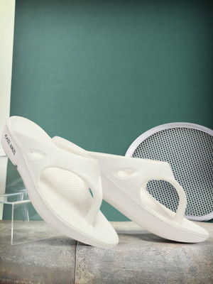 Denill Women Slippers(White , 5)