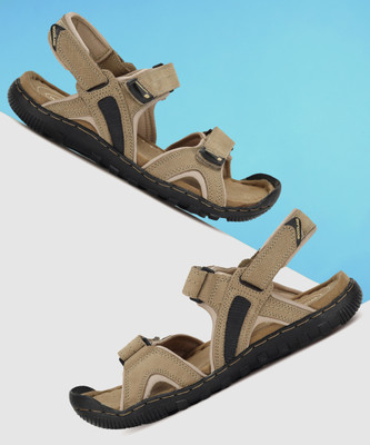 WOODLAND Men Sandals(Khaki , 6)