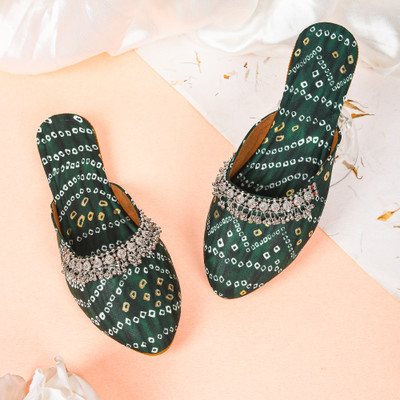AMAZING TRADERS Women Flats(Green , 8)