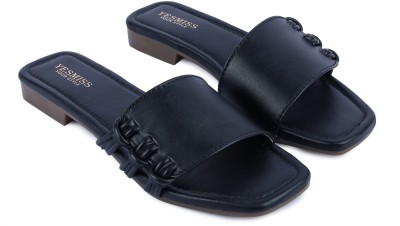 yesmiss Women Flats(Black , 4)