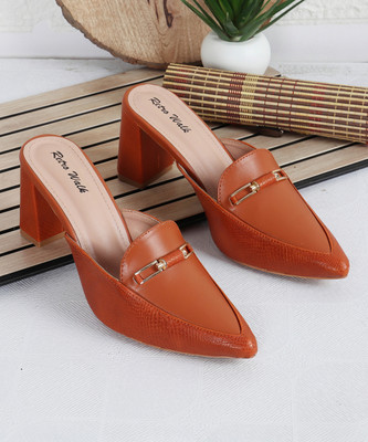 Retro Walk Women Heels(Tan , 8)