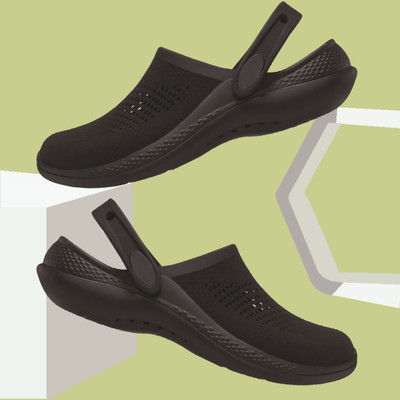 FEETRIDE Men Clogs(Black, Black , 10)