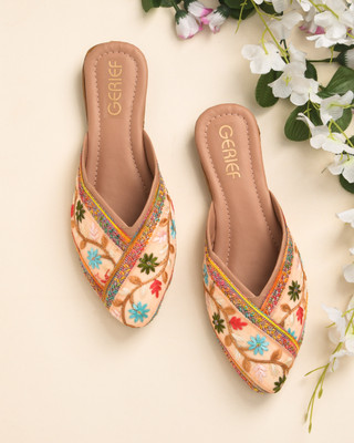Gerief Women Flats(Gold , 6)