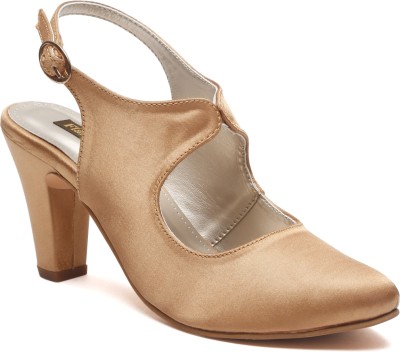 flat n heels Women Heels(Gold , 5)