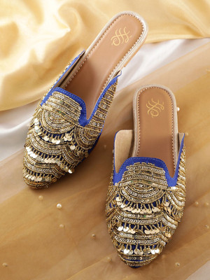 House of Pataudi Women Flats(Blue , 6)