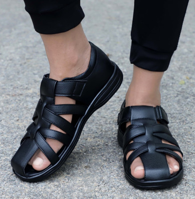 house of common Men Flats(Black , 6)