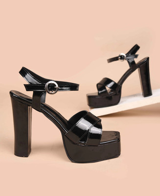 Froh Feet Women Heels(Black , 4)
