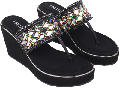 METRO Women Wedges(Black , 8)