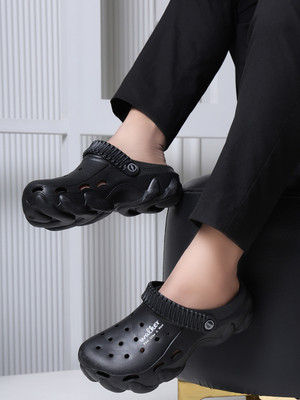 TOE CANDY Men Clogs(Black , 8)