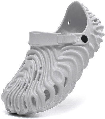 Joggesko Men Clogs(Silver , 6)