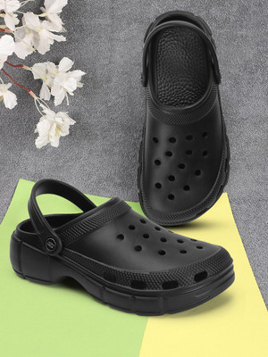 Roadster Women Clogs(Black , 6)