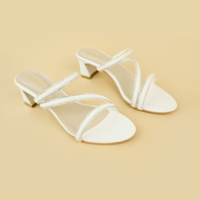 OZURI Women Heels(White , 3)