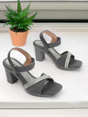 albela Women Heels(Grey , 3)
