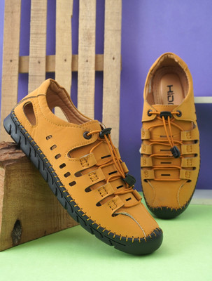 Hida Men Casual(Tan , 8)
