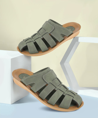 WALKAROO Men Sandals(Green , 7)