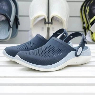 Souk LITE OFF RIDE 360 CLASSIC STRAP Men Clogs(Navy , 11)