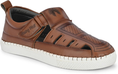Rising Wolf Men Sandals(Tan , 7)