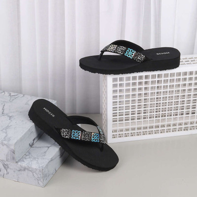 MOCHI Women Flats(Black , 3)