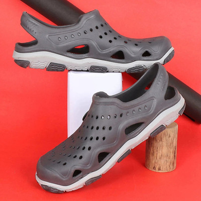 Aqualite Comfort, Anti-Skid Men Clogs(Grey , 8)