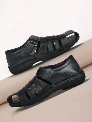AJANTA Men Casual(Black , 6)