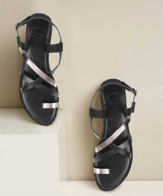 MOCHI Women Flats(Black , 6)