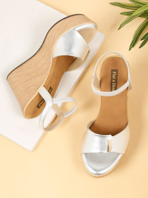 flat n heels Women Heels(Silver , 3)