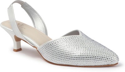 PLANET WALK Heels Sandals Lightweight, Breathable, Comfortable Everyday Cushioned Insole Women Heels(Silver , 5)