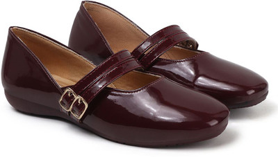 Feet Runner Women Flats(Maroon , 7)