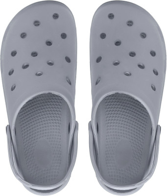 Cassiey Men Clogs(Grey , 7)